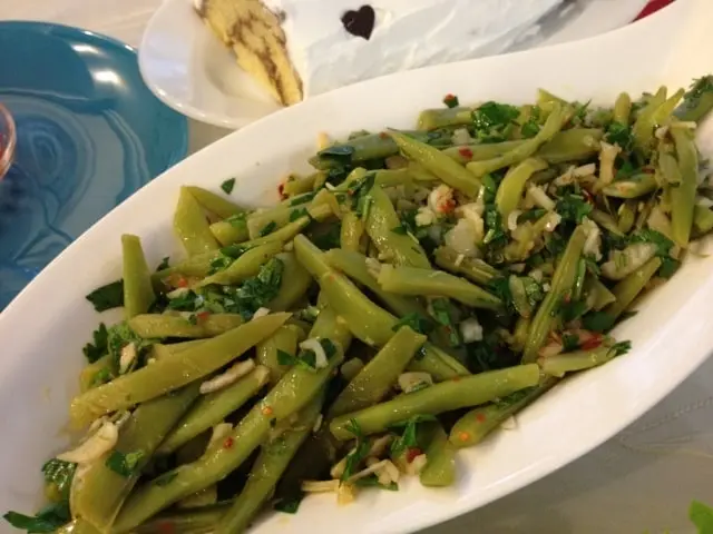 Taze Fasulye Salatası